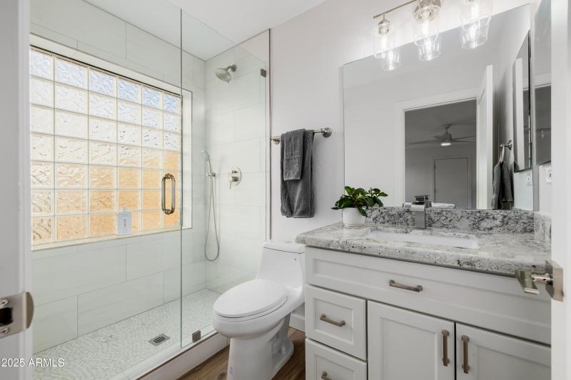 Upper Casita Bathroom