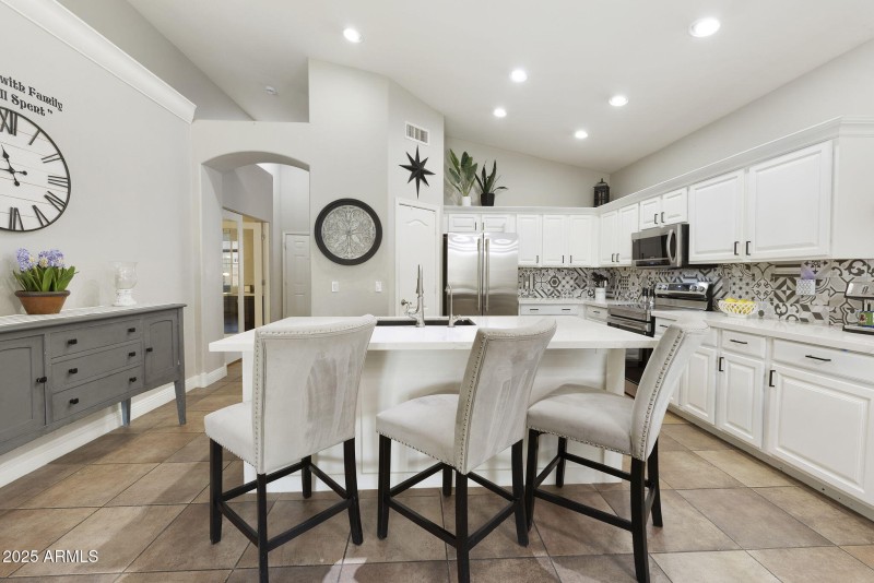 24-web-or-mls-_TM_9516