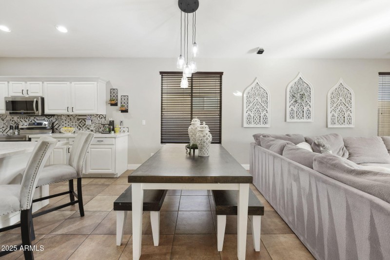 35-web-or-mls-_TM_9535