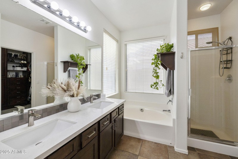 46-web-or-mls-_TM_9222