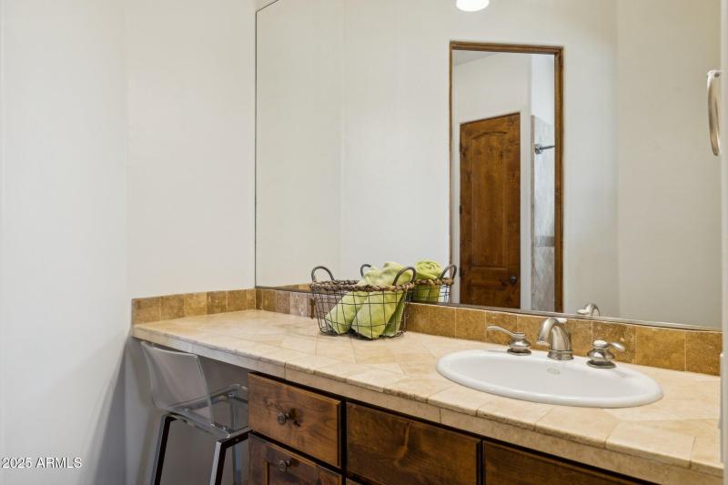 2nd floor shared bath