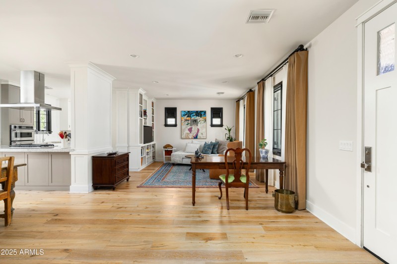 09-4901 E Amelia Ave (9 of 41)