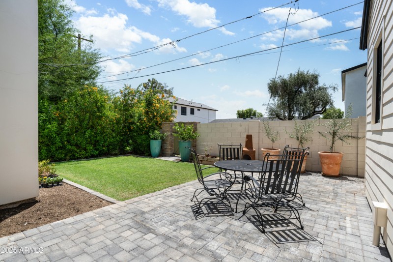 38-4901 E Amelia Ave (39 of 41)