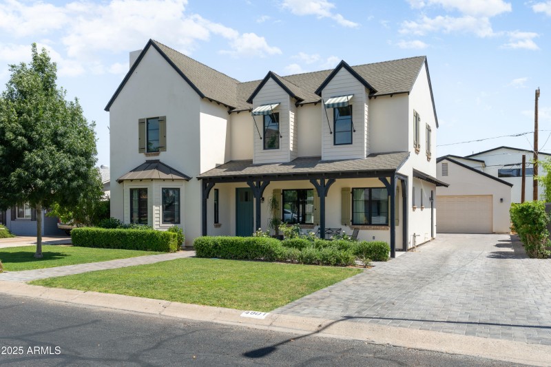 03-4901 E Amelia Ave (3 of 41)