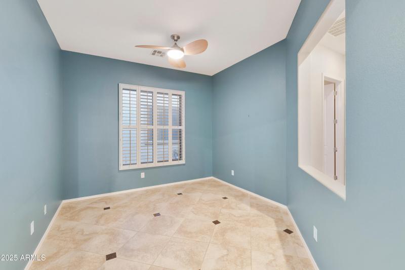 4460 E Carob Dr Gilbert AZ-print-008-050