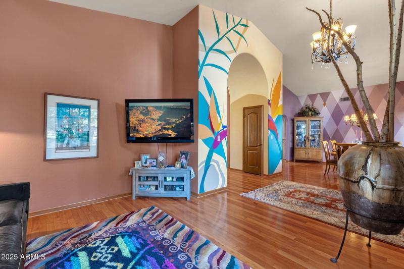 12-web-or-mls-1911-e-bruce-ave