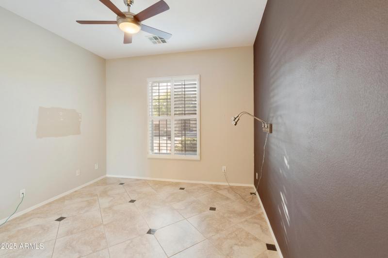 4460 E Carob Dr Gilbert AZ-print-024-049