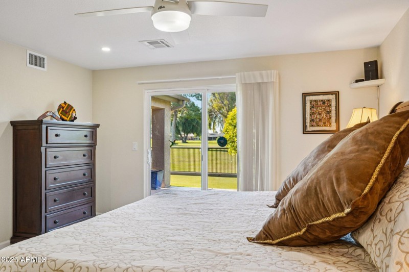 30-web-or-mls-N 109th Ave-S1511-030