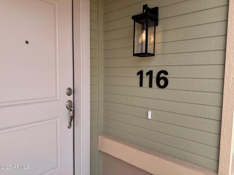 52EB95F5-F10A-4CC7-A20B-5005CC929293