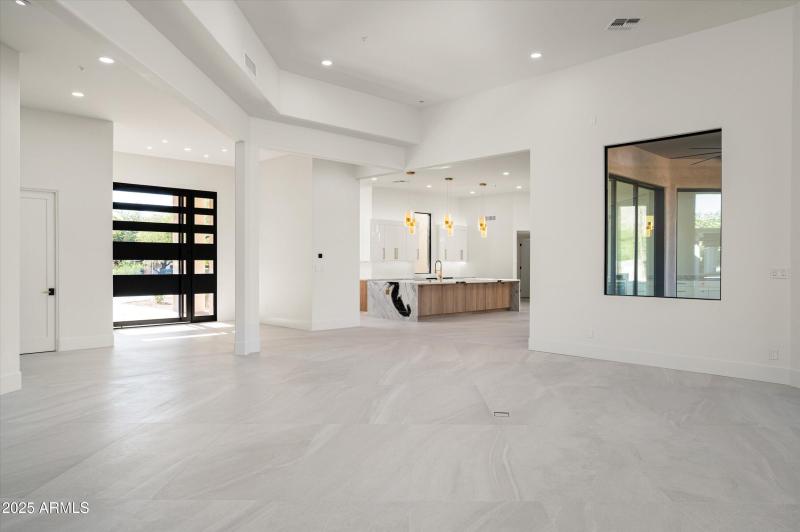 13-12816ETurquoiseAve-13