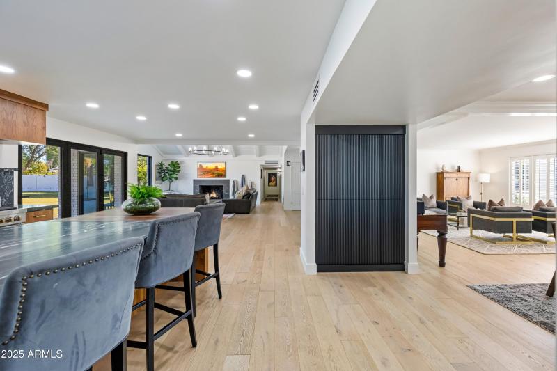 Custom Built-In Cabinets