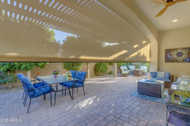 Retractible Sun Screen