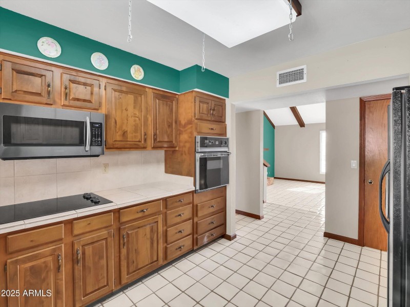 15-15172 E Verbena Drive-15