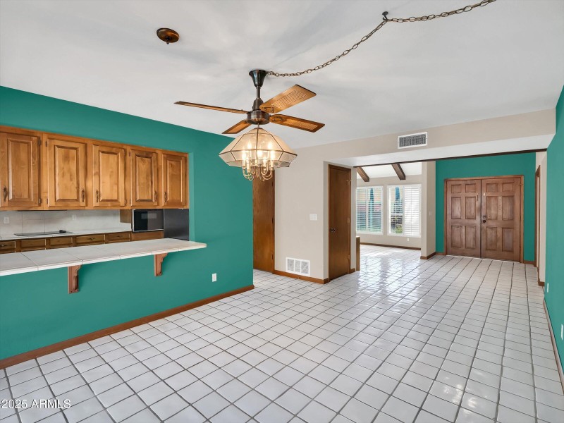 12-15172 E Verbena Drive-12