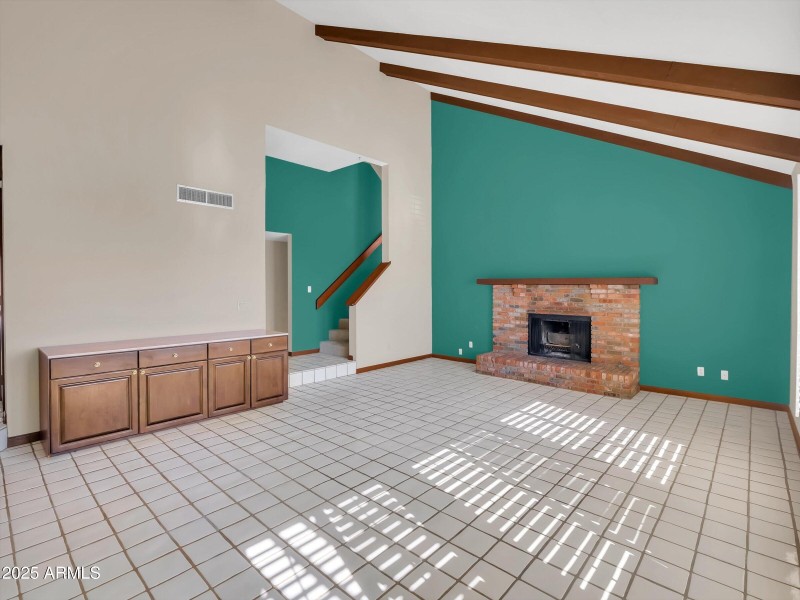 07-15172 E Verbena Drive-7