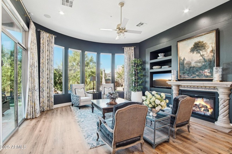 Great Room with Fireplace