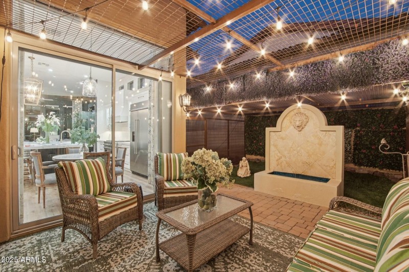 Charming Fountain Courtyard