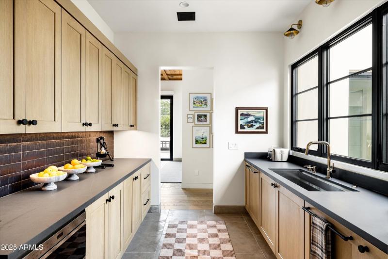 020-5715 E Monterosa St Phoenix_20