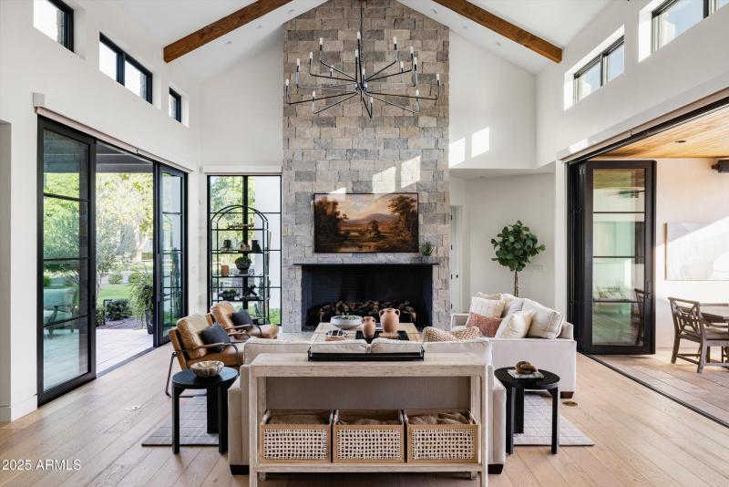 021-5715 E Monterosa St Phoenix_21