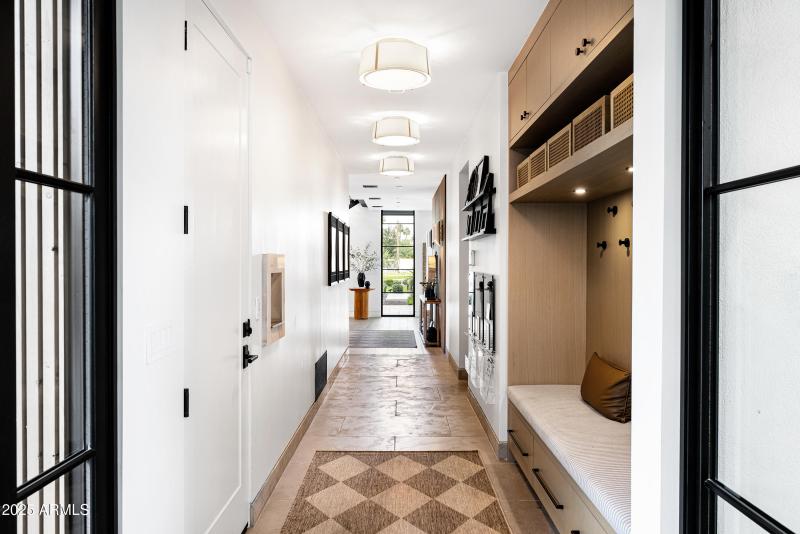 037-5715 E Monterosa St Phoenix_37