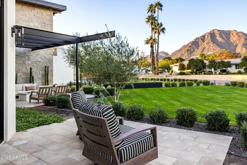 084-5715 E Monterosa St Phoenix_84