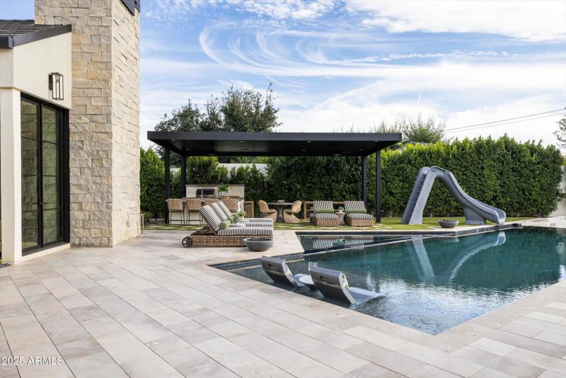 086-5715 E Monterosa St Phoenix_86