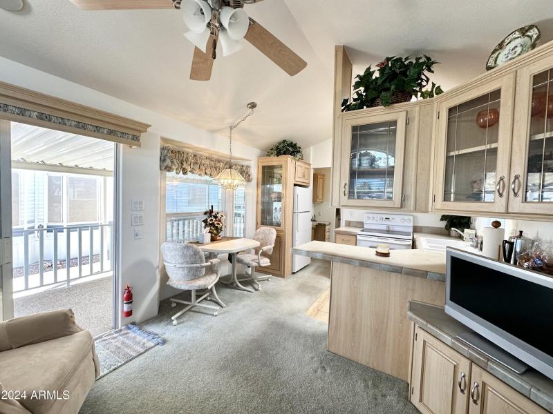 SLIDER TO FABULOUS DECK