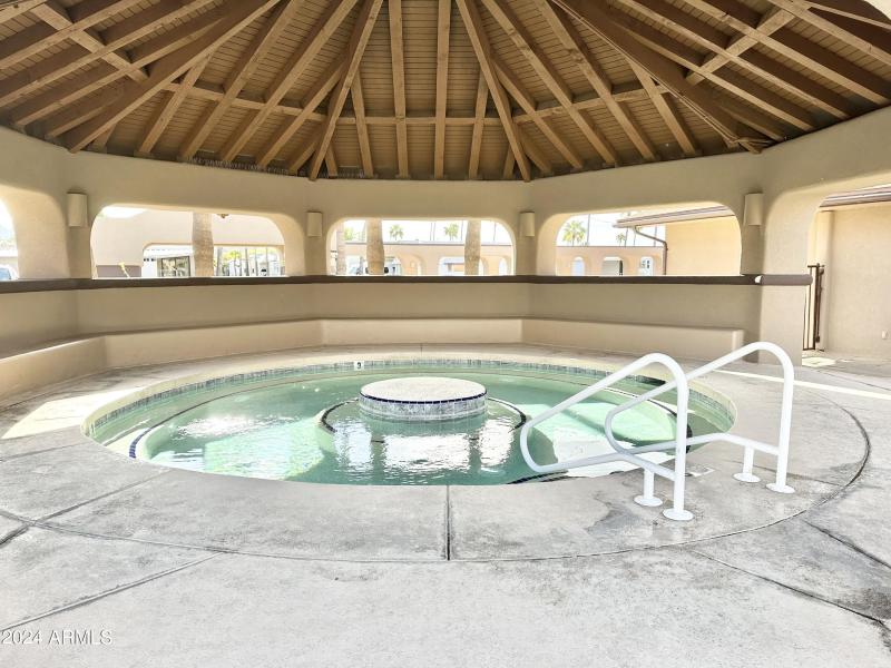 Golden Vista Hot Tub