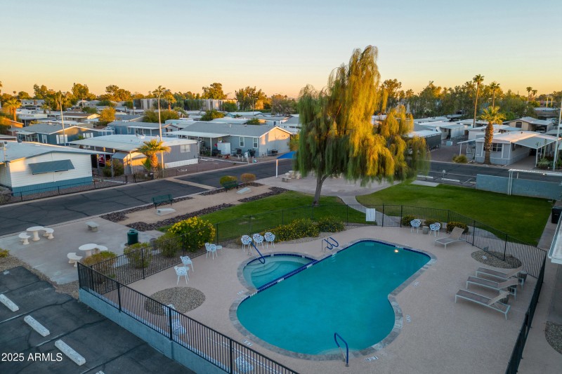 29_28_27_33_23_dji_0897-hdr