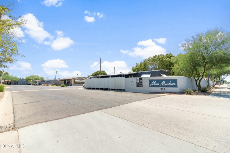 33_32_31_57_47_img_5463