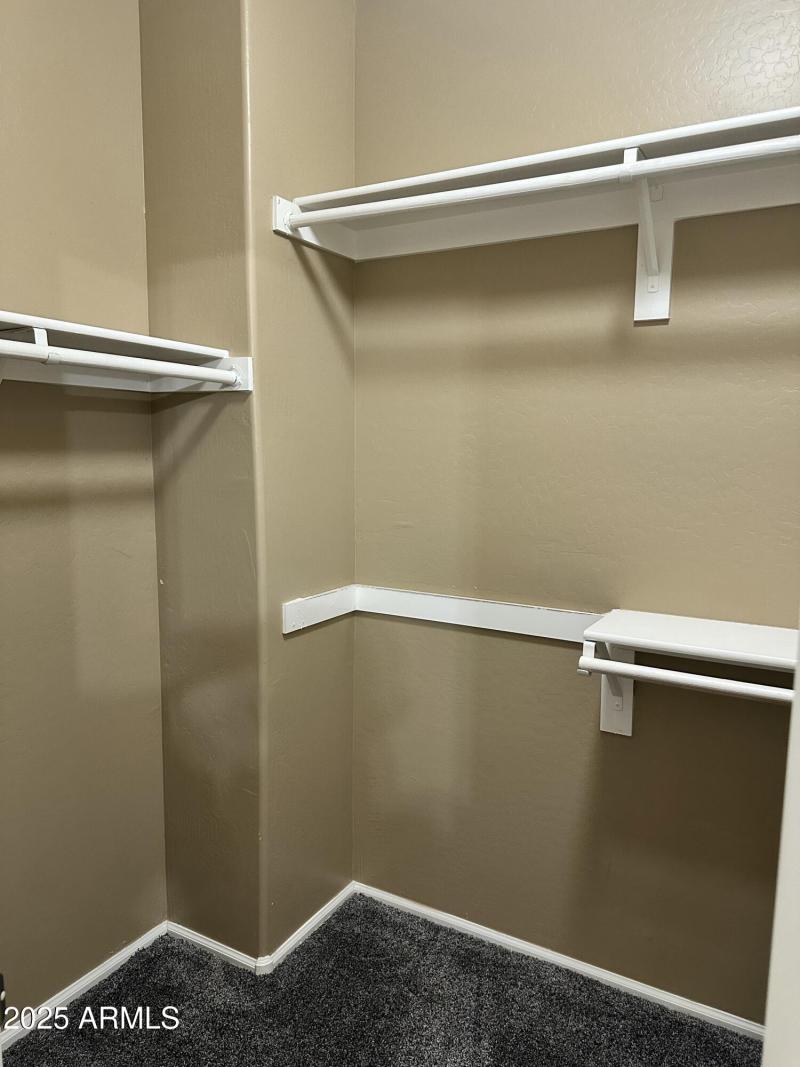 20251116_225809731_iOS