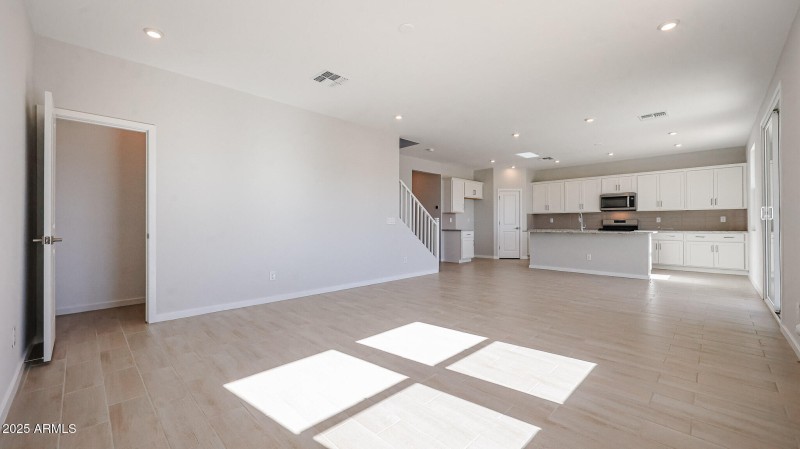 12_Rancho-Vista_Century-Communities_Surp