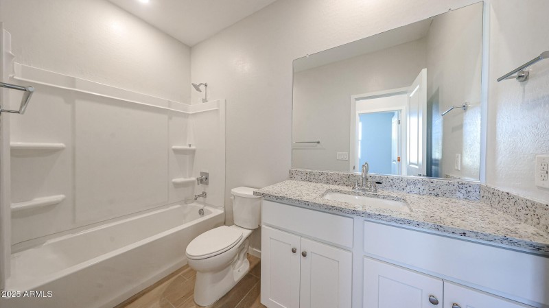 15_Rancho-Vista_Century-Communities_Surp