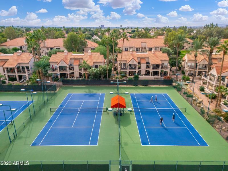 The Racquet Club - 12