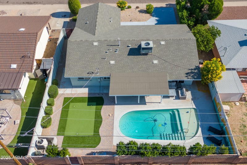 10_dji_20251113122132_0963_d-hdr