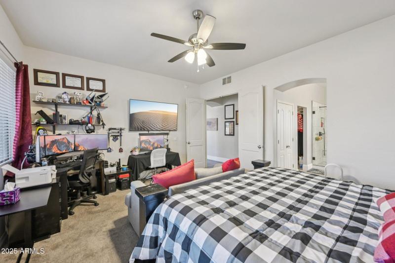 33-web-or-mls-E Decatur St-S1611-033