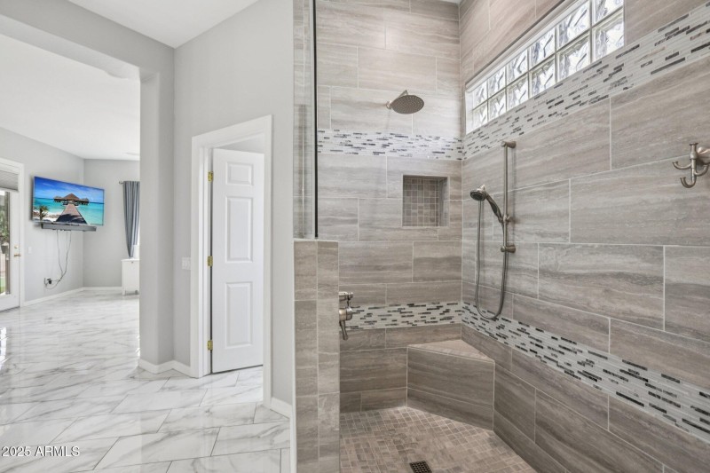 33-web-or-mls-W Loma Verde Trail-S1611-0