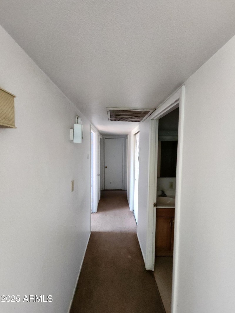 f-208-135-16579173_0fkrZIjy_6