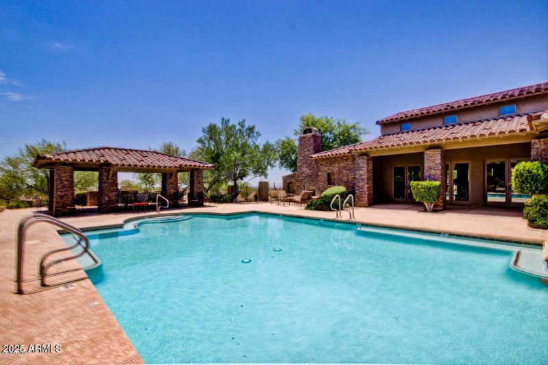 Community Pool & Ramada