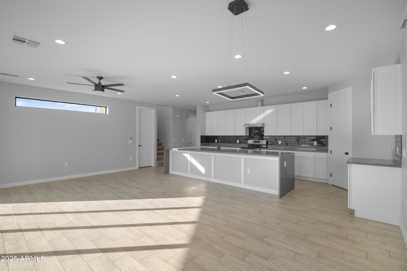 Central - Avondale Home-16