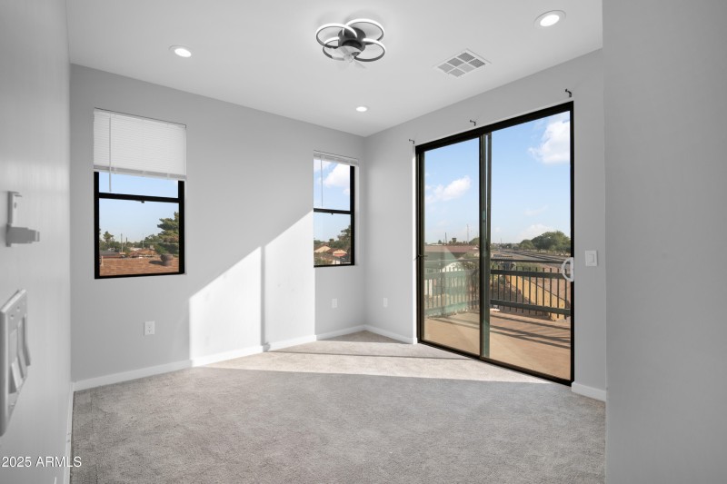 Central - Avondale Home-37