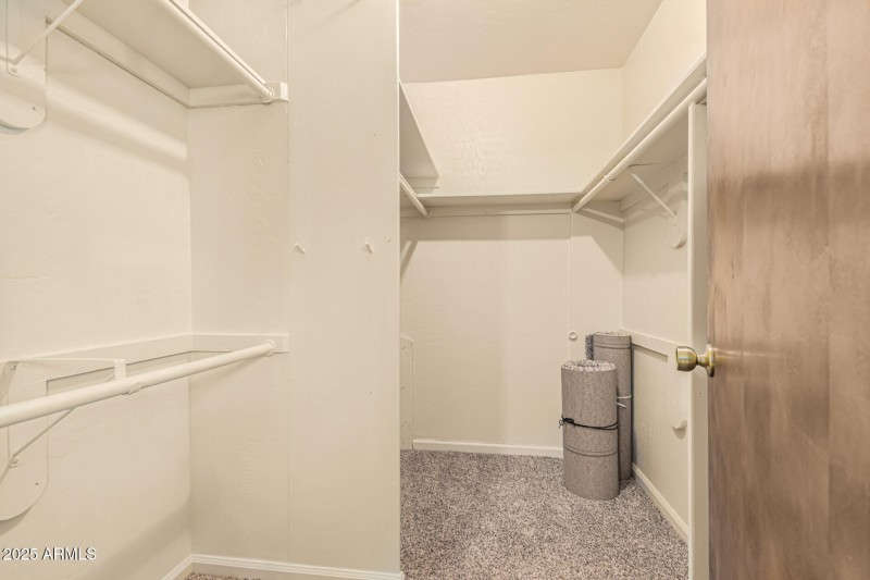Walk-in Closet