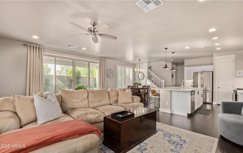 Screenshot 2025-11-18 at 9.20.47AM