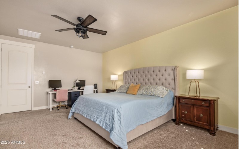 Screenshot 2025-11-18 at 9.27.33AM