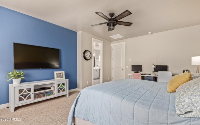 Screenshot 2025-11-18 at 9.27.38AM