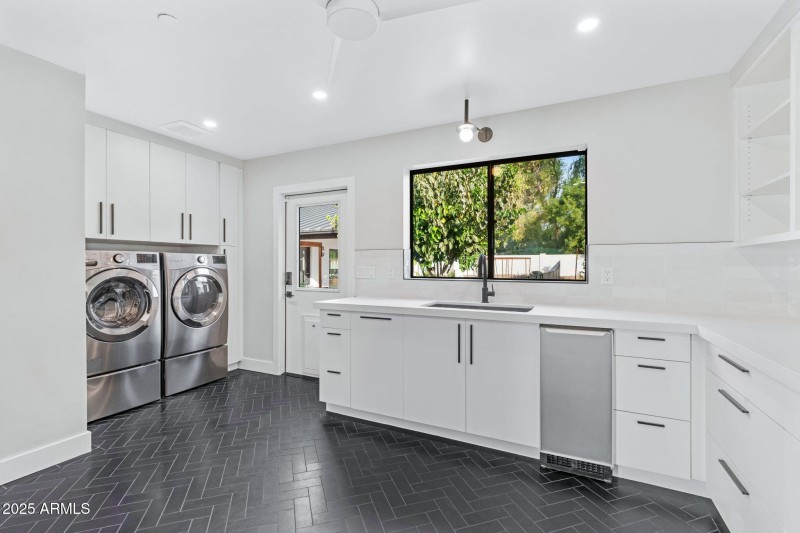 40-web-or-mls-3842-e-san-miguel-ave