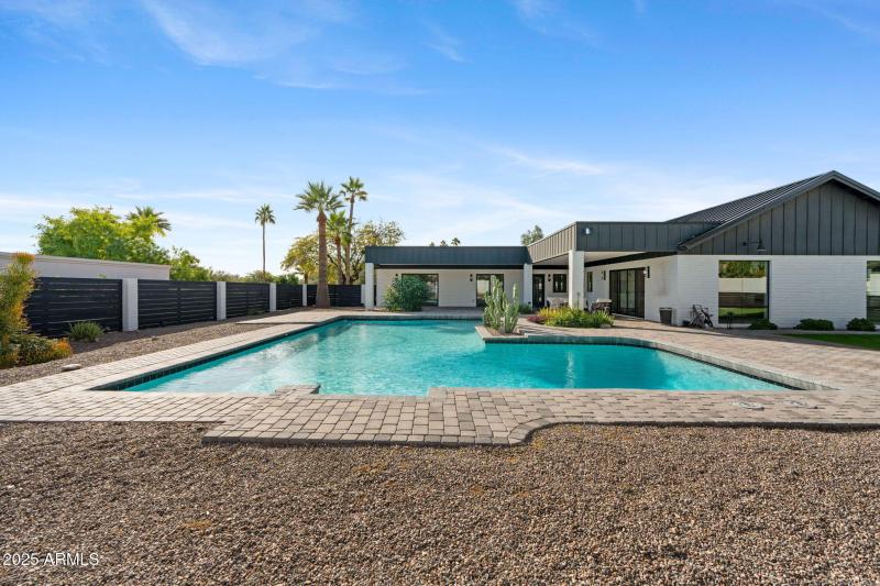 47-web-or-mls-3842-e-san-miguel-ave