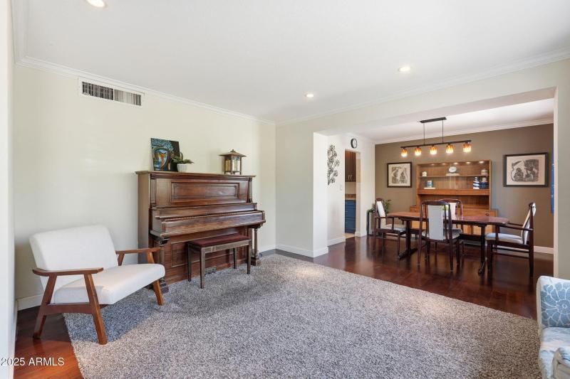 Family room & dining room