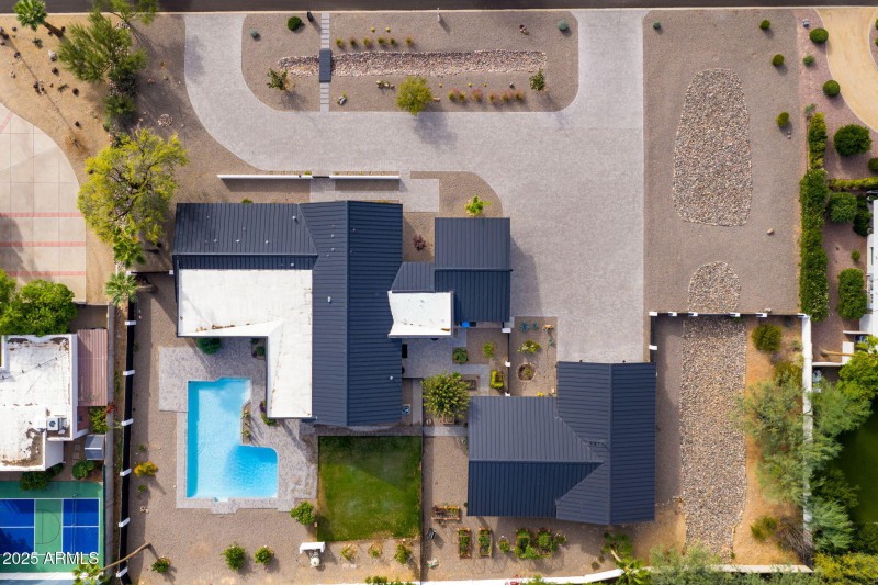 56-web-or-mls-3842-e-san-miguel-ave