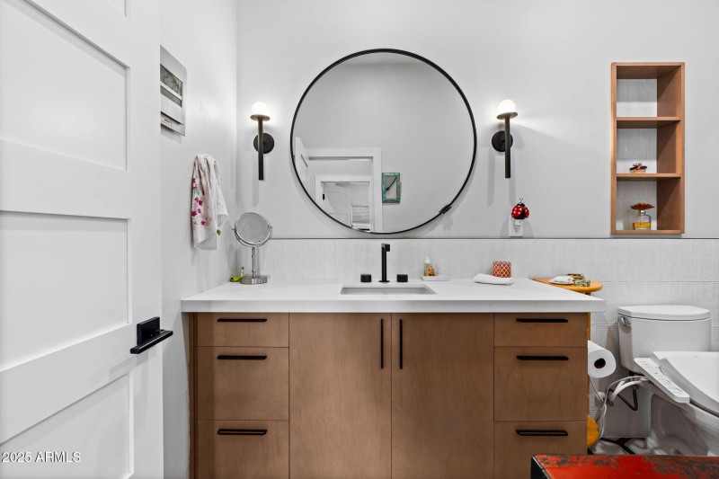 33-web-or-mls-3842-e-san-miguel-ave